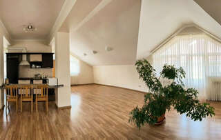 Гостиница Гостевой дом на Мамайке Сочи Апартаменты с балконом-2